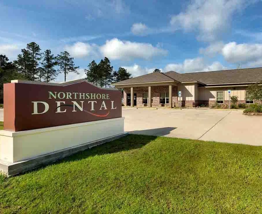 The Northshore Dental sign beside the car park on Highway 25, Covington.